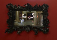 Black Mirror di Mat Collishaw Galleria Borghese