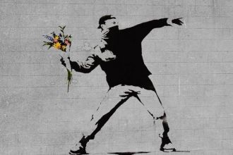 Banksy: Guerra Capitalismo e Libertà in mostra a Roma a Palazzo Cipolla dal 23 maggio 2016